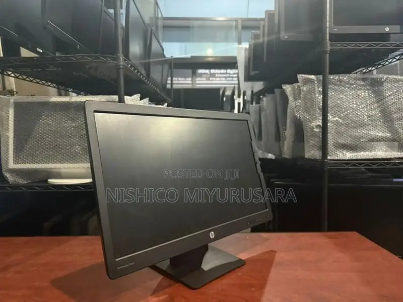 HP P232 24”Inch IPS Monitor Japan
