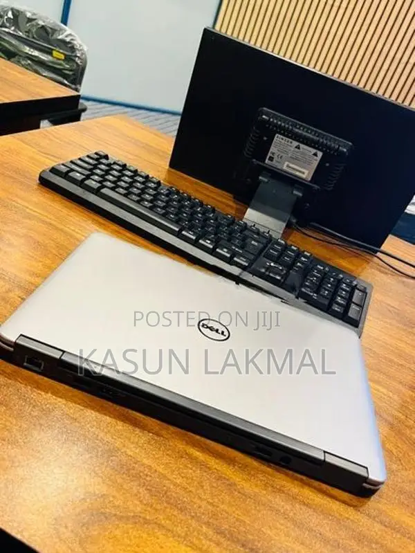 Dell E7240 Laptop