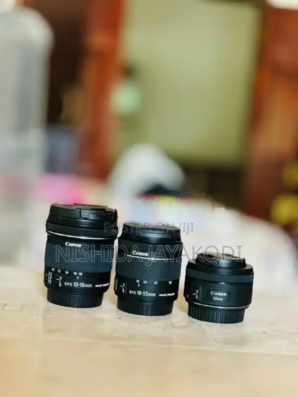 Canon EOS 800D