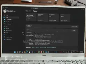 Dell Inspiron 5502 - i5 11th Gen 4.2GHz / 16GB RAM Nvidia MX330 (2GB)