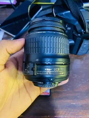 Nikon D5300 Camera with 70-300mm Lens