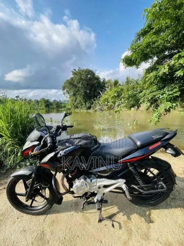 Bajaj Pulsar 135 LS 2011 Motorbike (Used)