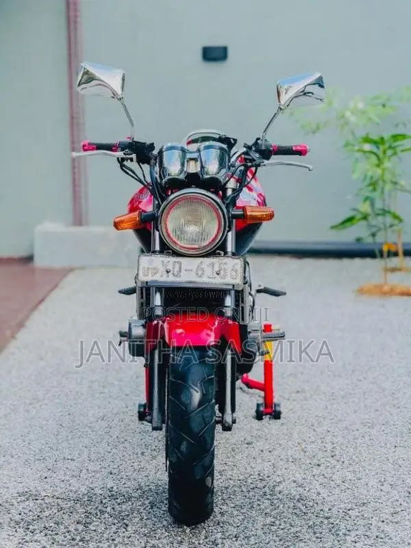 Honda Hornet 2012 Motorbike (Used)