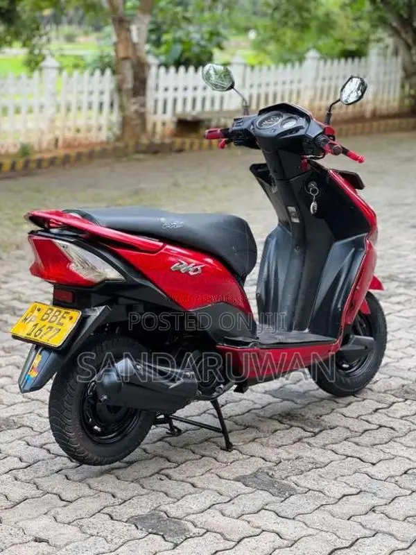 Honda Dio 2014 Motorbike (Used)