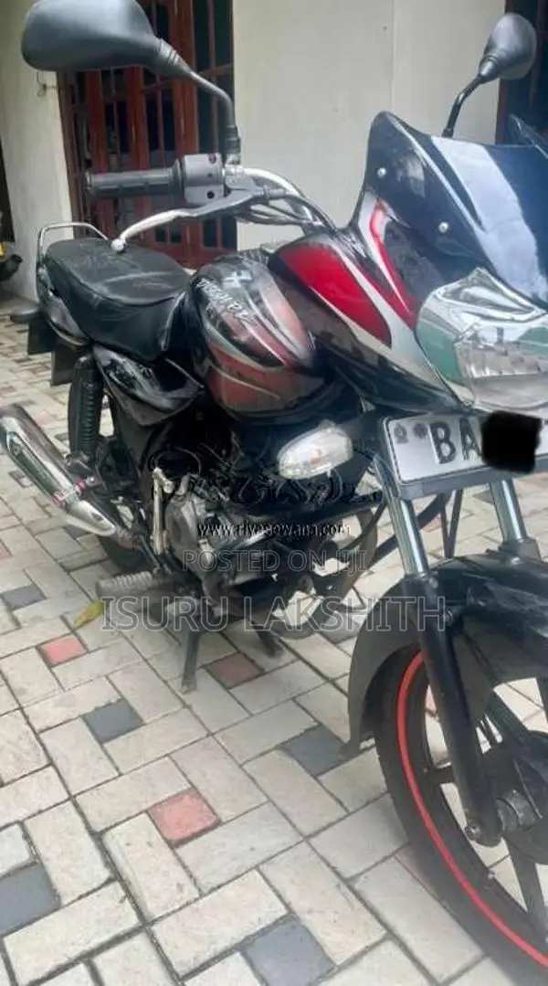 Bajaj Discover 100 2013 Motorbike (Used)