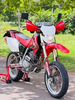 Honda Xr 250 2010 Motorbike (Used)