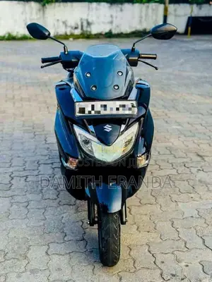 Suzuki BURGMAN 2019 Motorbike (Used)
