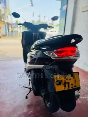 Suzuki BURGMAN 2019 Motorbike (Used)