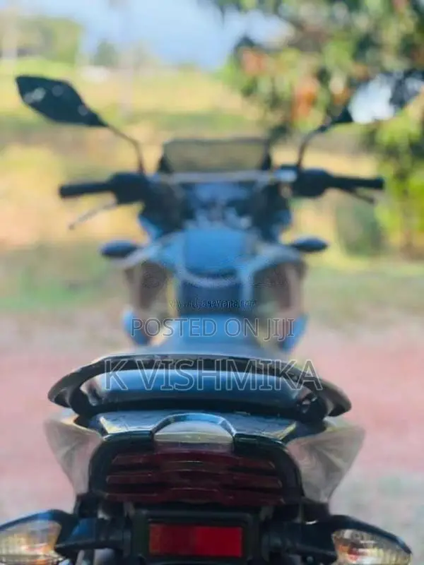 Bajaj Discover 2015 Motorbike (Used)