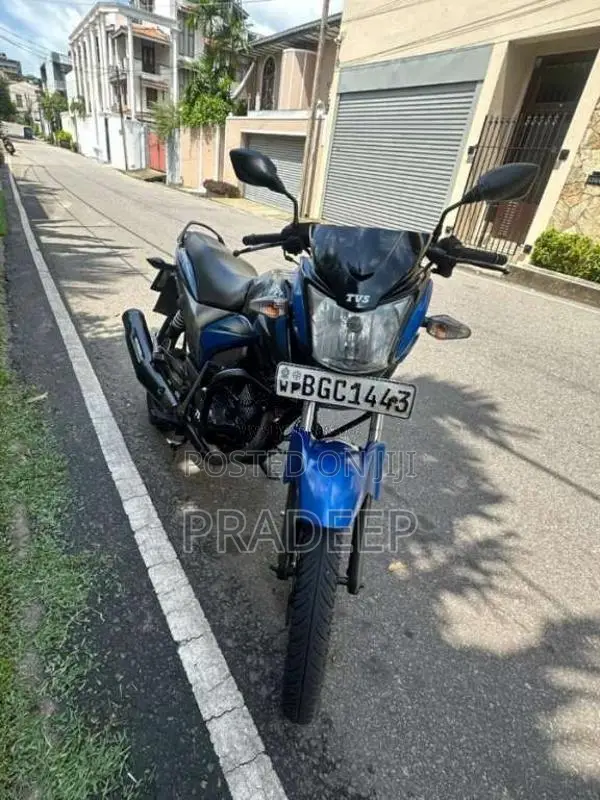 TVS Stryker 2017 Motorbike (Used)