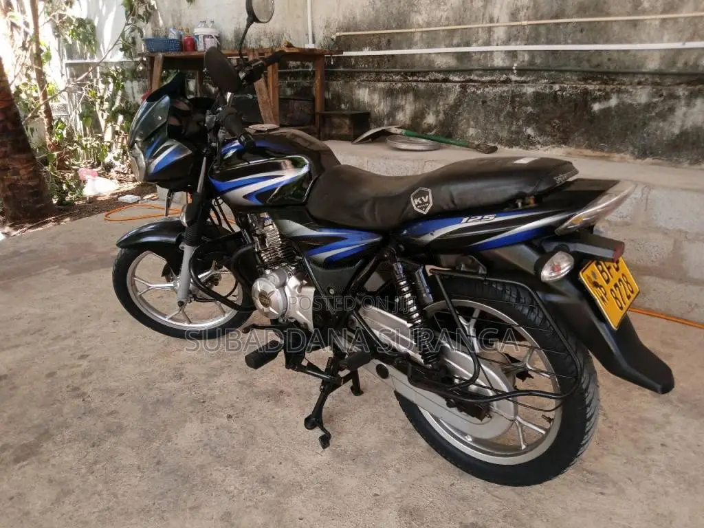 Bajaj Discover 125 2017 Motorbike (Used)