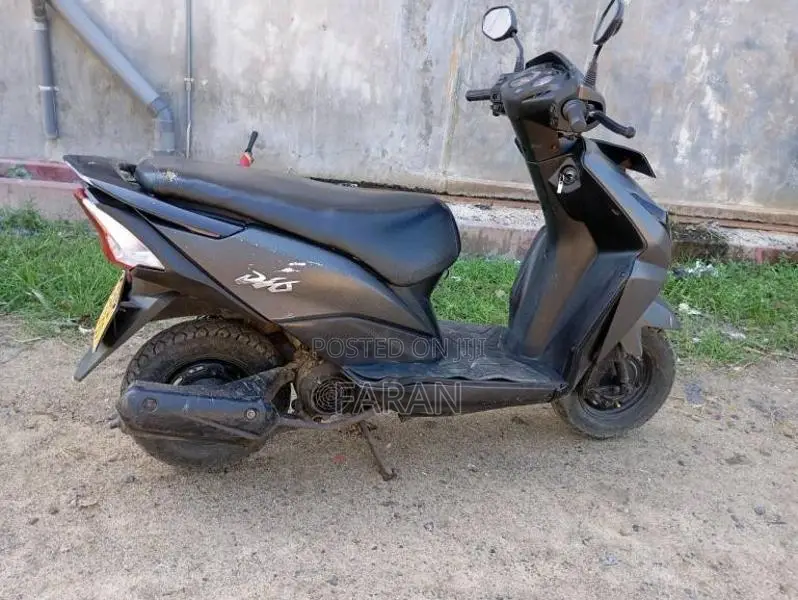 Honda Dio 2013 Motorbike (Used)