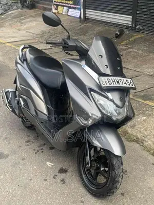 Suzuki Burgman 2019 Motorbike (Used)