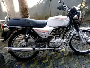 Bajaj Boxer 2002 Motorbike (Used)