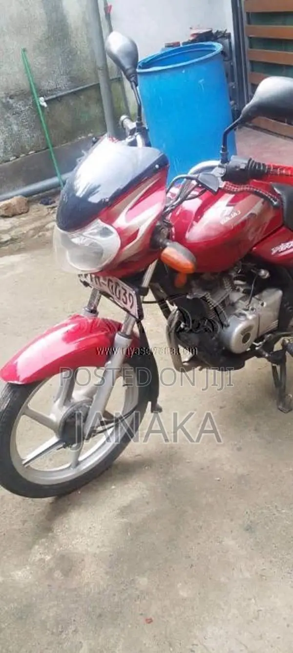 Bajaj Discover 2007 Motorbike (Used)