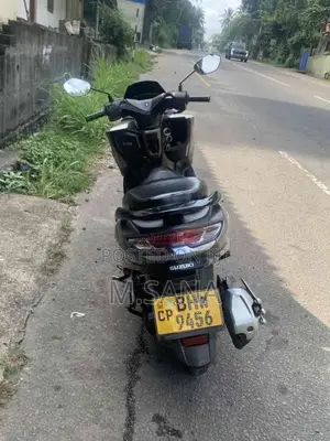 Suzuki Burgman 2019 Motorbike (Used)