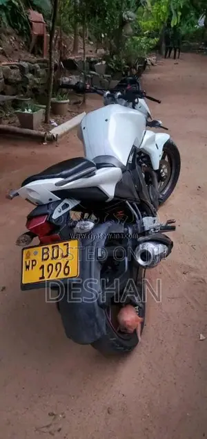 Yamaha Fz 2015 Motorbike (Used)