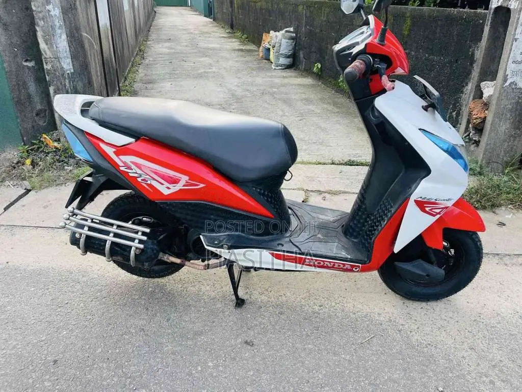 Honda Dio 2016 Motorbike (Used)