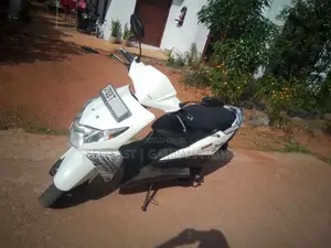 Honda Dio 2014 Motorbike (Used)