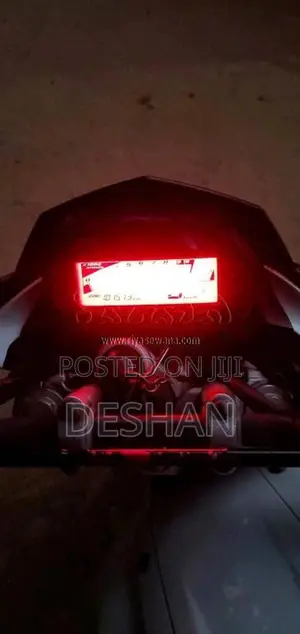 Yamaha Fz 2015 Motorbike (Used)