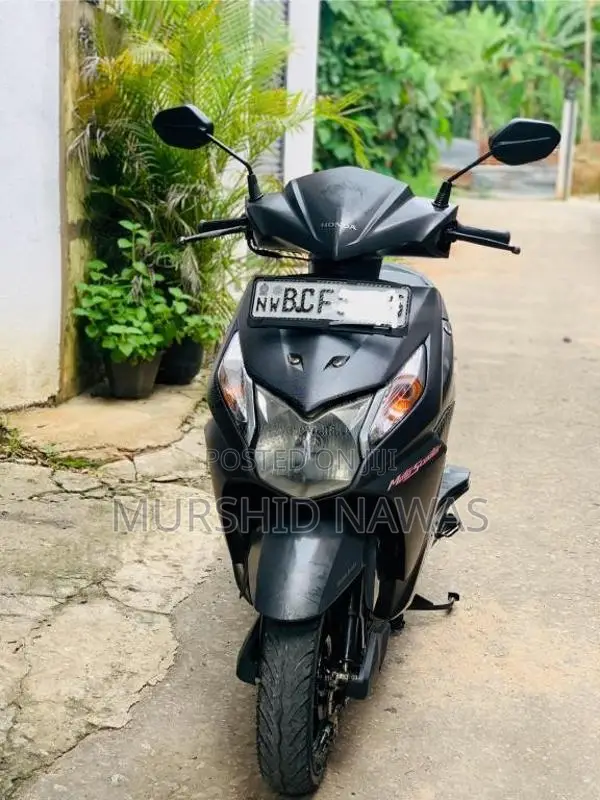 Honda Dio 2015 Motorbike (Used)