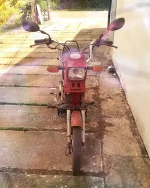 Kinetic Singer 1995 Motorbike (Used)