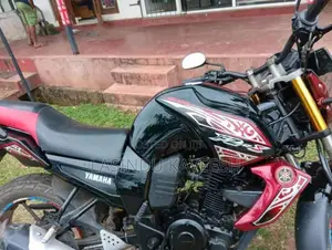 Yamaha FZ 2012 Motorbike (Used)