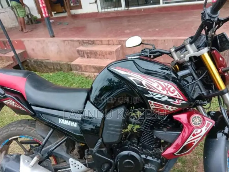 Yamaha FZ 2012 Motorbike (Used)
