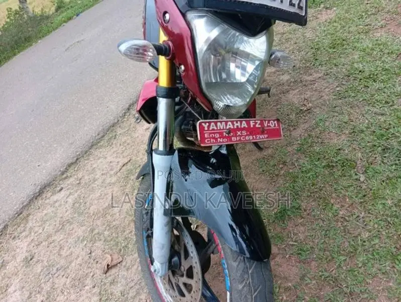Yamaha FZ 2012 Motorbike (Used)