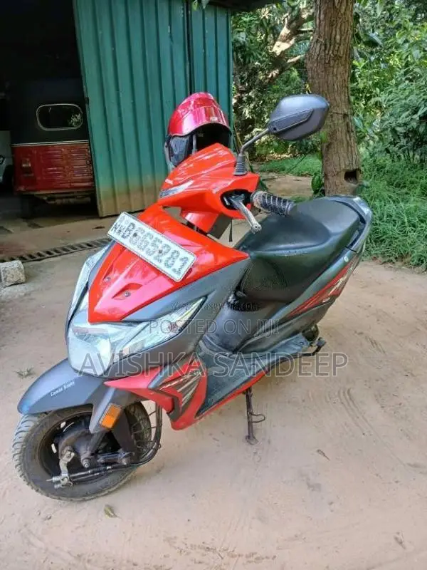Honda Dio 2018 Motorbike (Used)