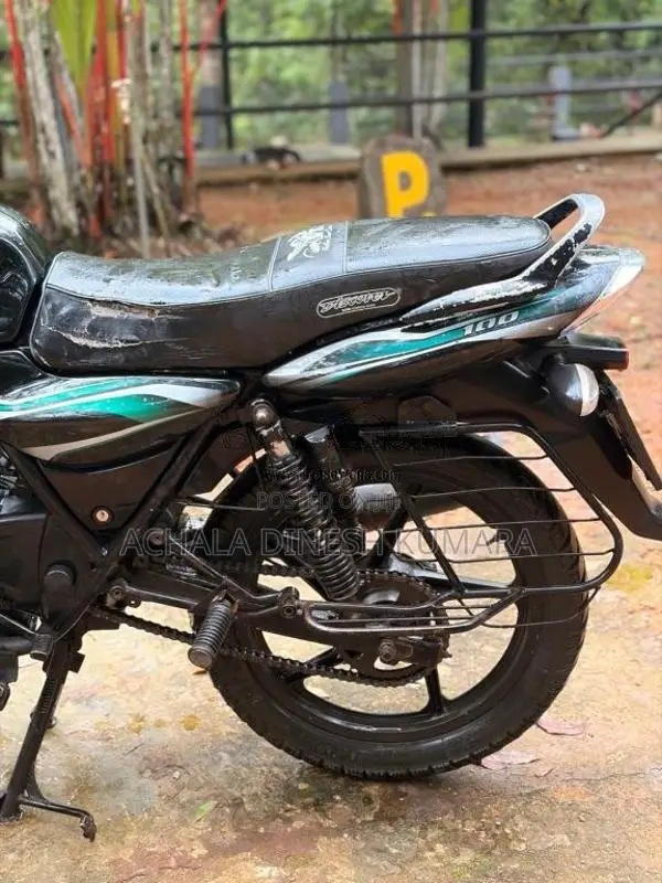 Bajaj Discover 100 2011 Motorbike (Used)