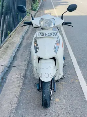Honda Activa 2014 Motorbike (Used)