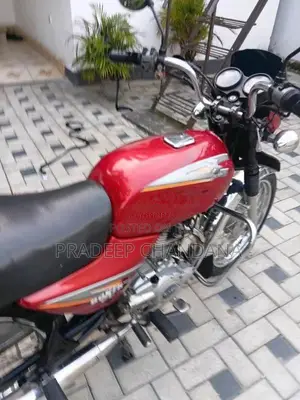 Bajaj Boxer 2000 Motorbike (Used)