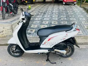 Honda Activa 2014 Motorbike (Used)