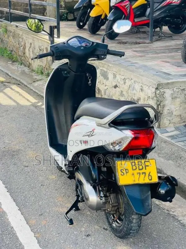 Honda Activa 2014 Motorbike (Used)
