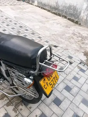 Bajaj Boxer 2000 Motorbike (Used)