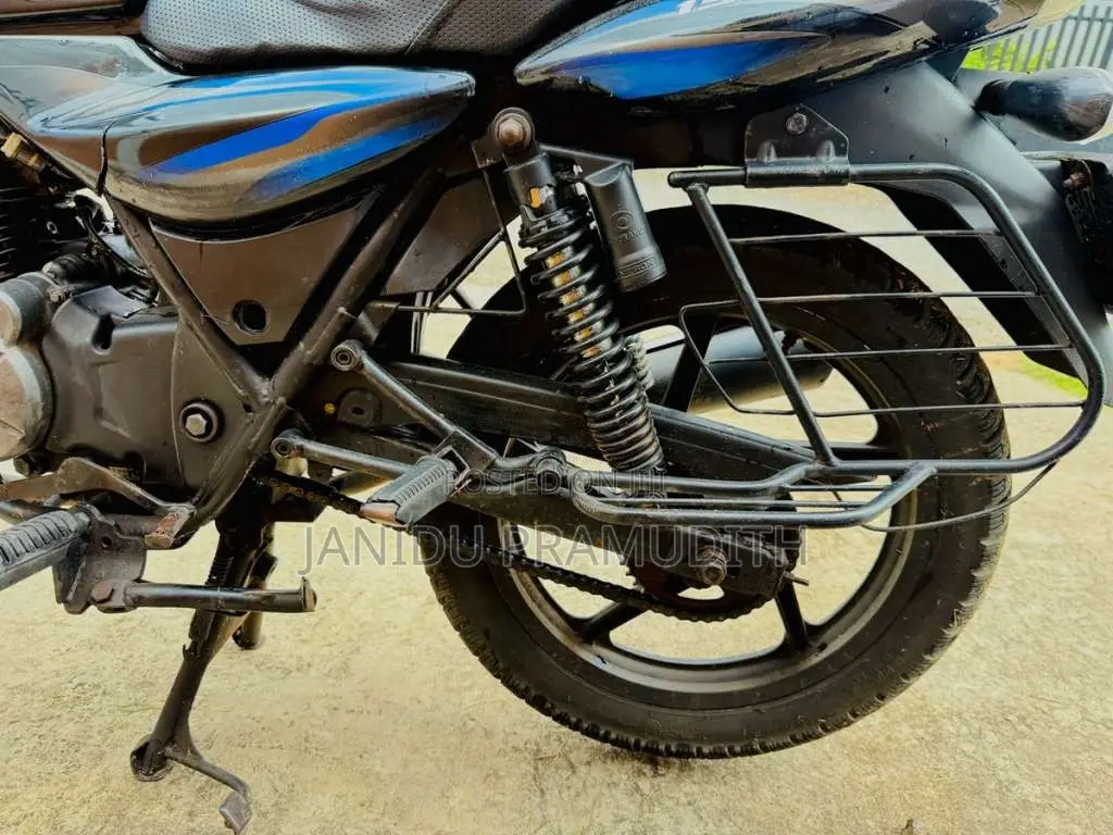 Bajaj Discover 150 2011 Motorbike (Used)
