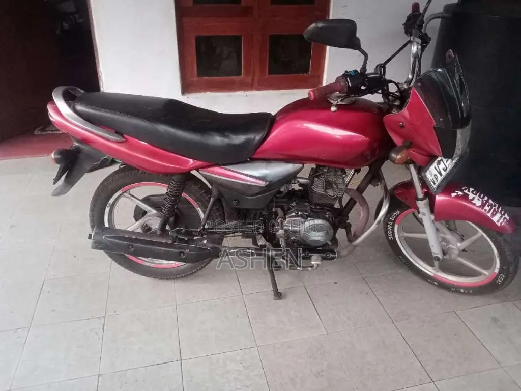 Bajaj Platina 100 2010 Motorbike (Used)