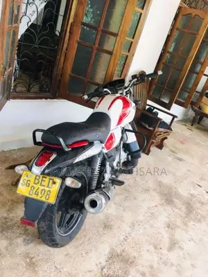 Bajaj V15 2016 motorcycle (Used)