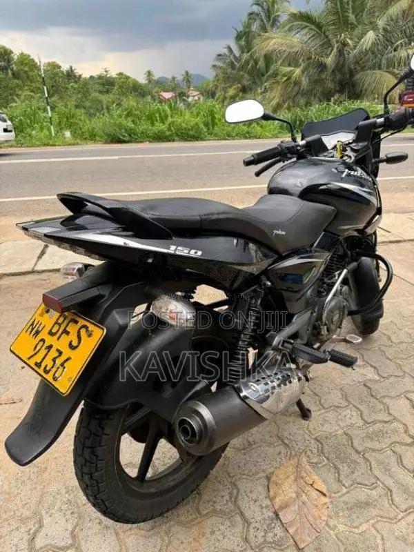 Bajaj Pulsar 2018 Motorbike (Used)