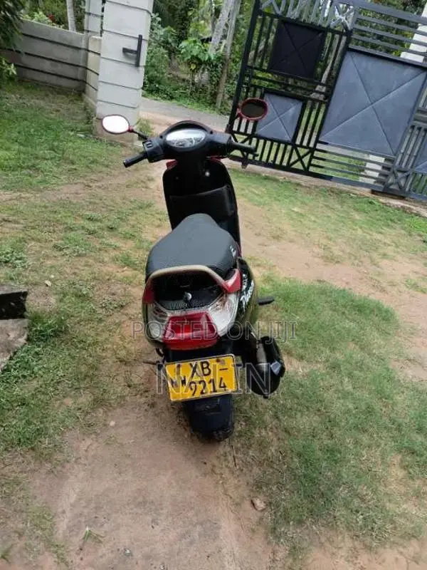 Hero Pleasure 2012 Motorbike (Used)