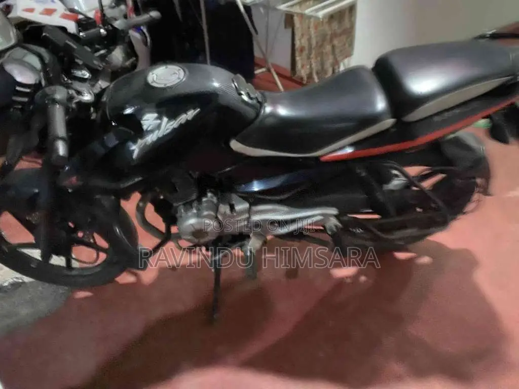 Bajaj Pulsar 135 Ls 2013 Motorbike (Used)