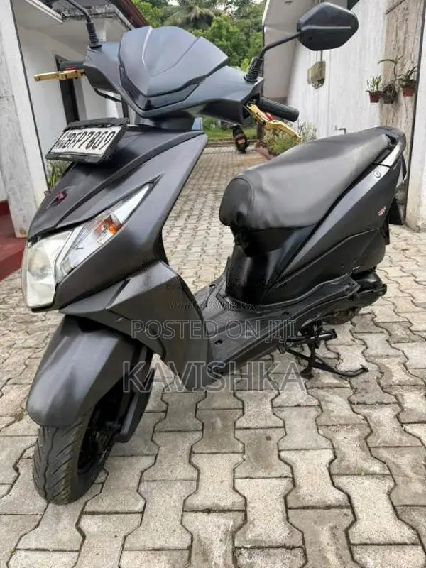Honda Dio 2018 Motorbike (Used)
