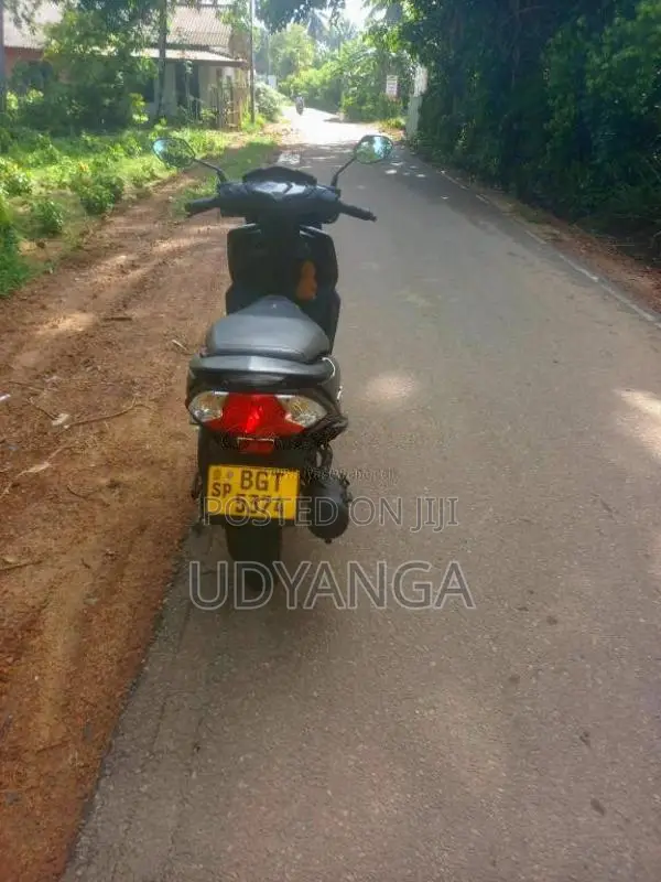 Honda Dio 2018 Motorbike (Used)