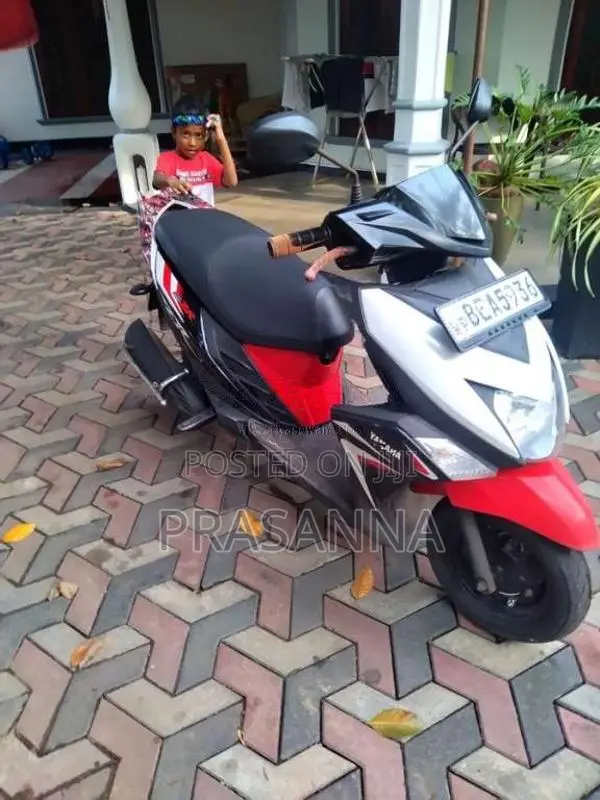 Yamaha Ray ZR 2016 Motorbike (Used)