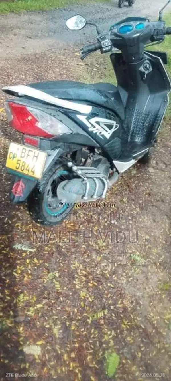 Honda Dio 2017 Motorbike (Used)