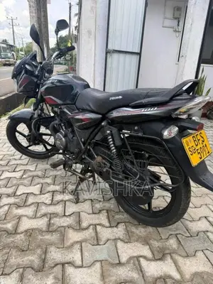 Bajaj Discover 2017 Motorbike (Used)