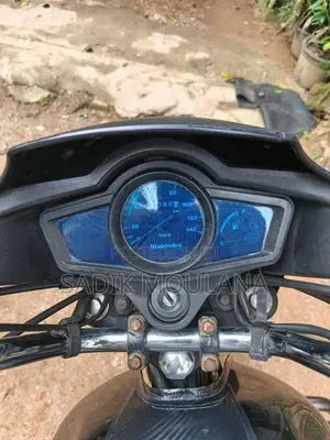Mahindra Rockstar 2016 Motorbike (Used)