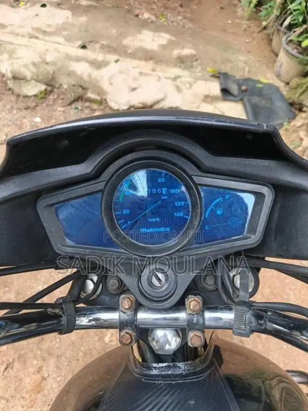 Mahindra Rockstar 2016 Motorbike (Used)