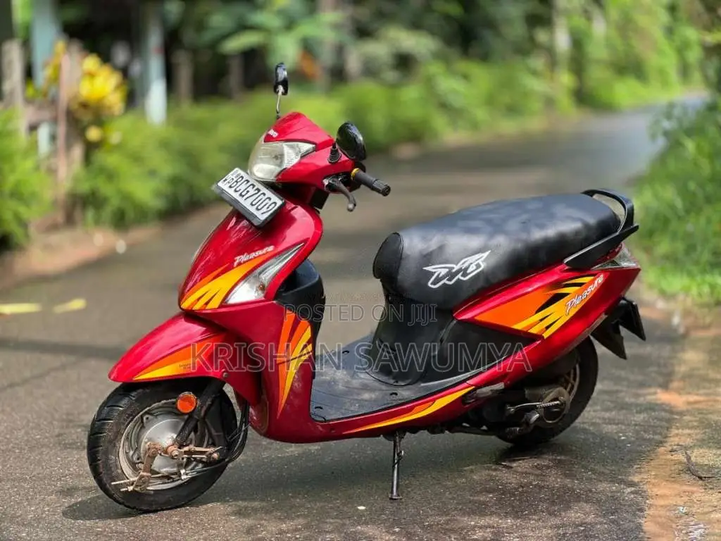 Hero Pleasure 2015 Motorbike (Used)